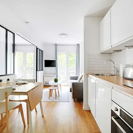 Rochechouart Apartman Párizs