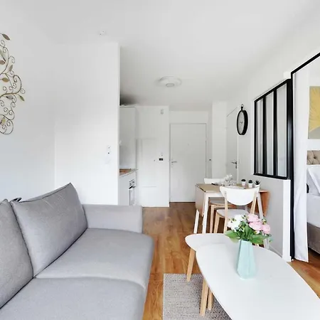 Apartman Rochechouart Párizs
