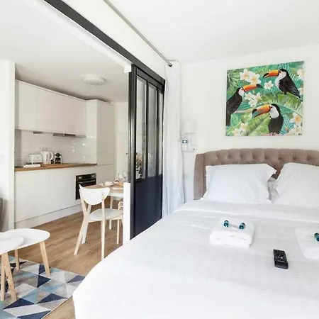 Apartman Rochechouart Párizs